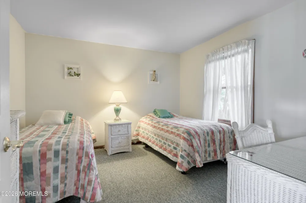 39 Lagoon Drive E Brick, NJ 08723