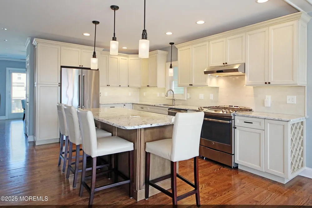 9 Sea Drift Avenue Highlands, NJ 07732