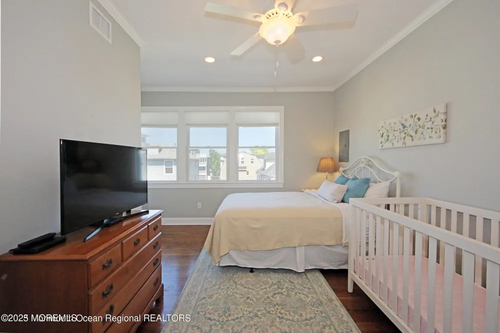 9 Sea Drift Avenue Highlands, NJ 07732