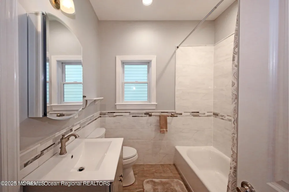 9 Sea Drift Avenue Highlands, NJ 07732