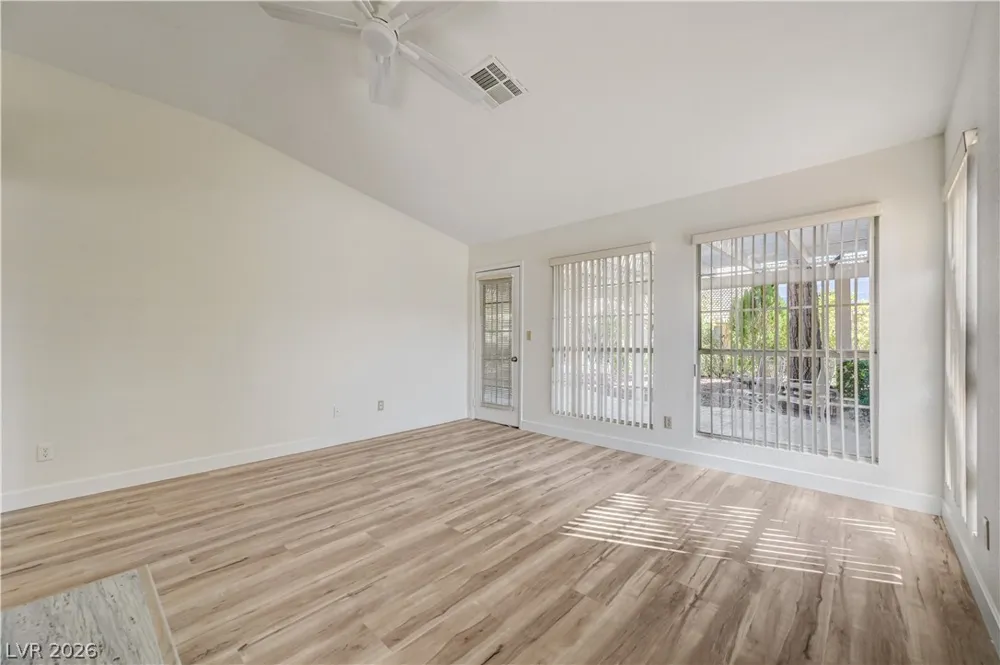 5613 Port Barrington Way Las Vegas, NV 89130