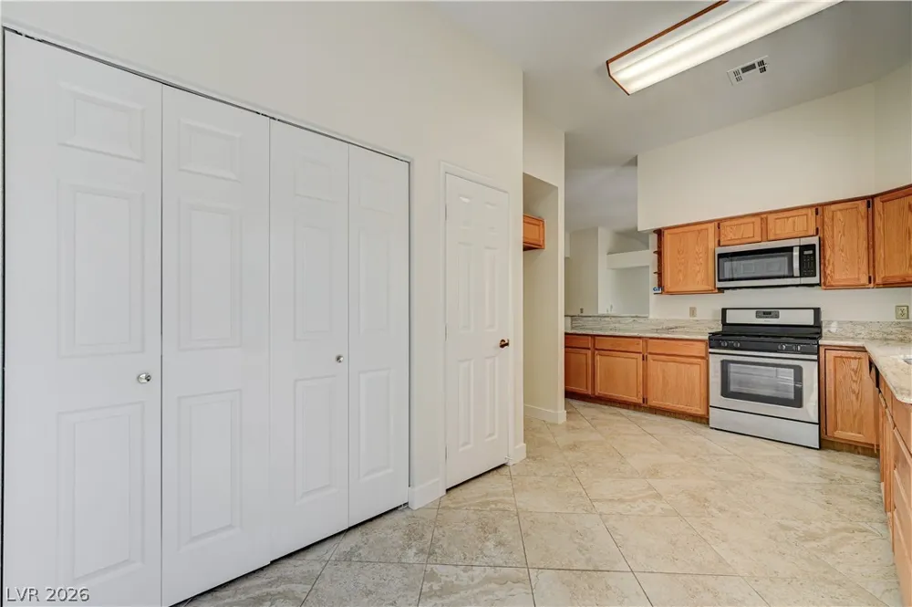 5613 Port Barrington Way Las Vegas, NV 89130
