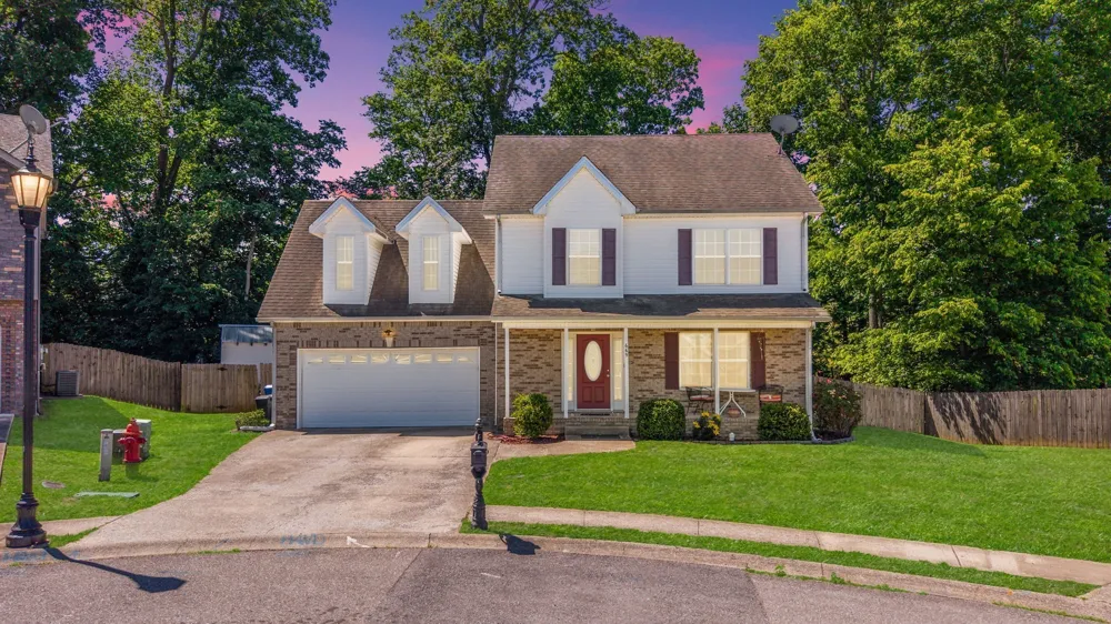 669 Wolfchase Ct Clarksville, TN 37042