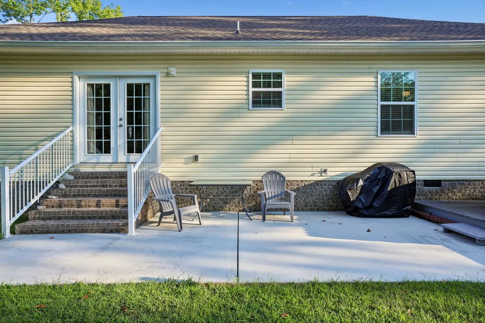 7485 McMinnville Hwy Morrison, TN 37357