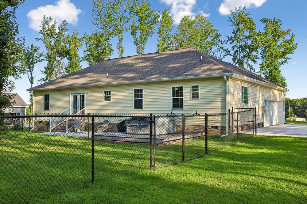 7485 McMinnville Hwy Morrison, TN 37357