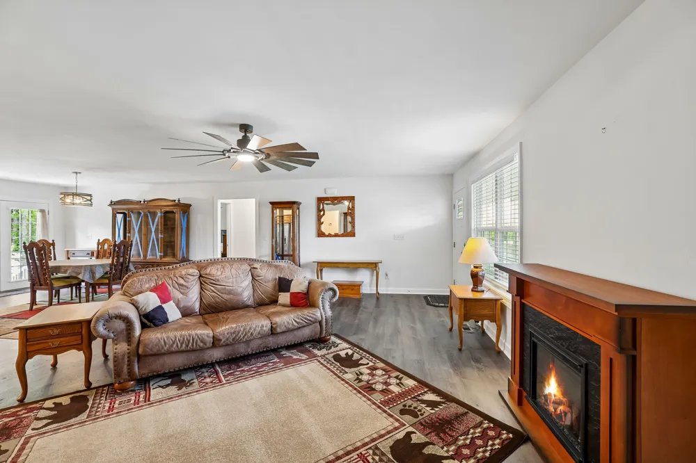 7485 McMinnville Hwy Morrison, TN 37357
