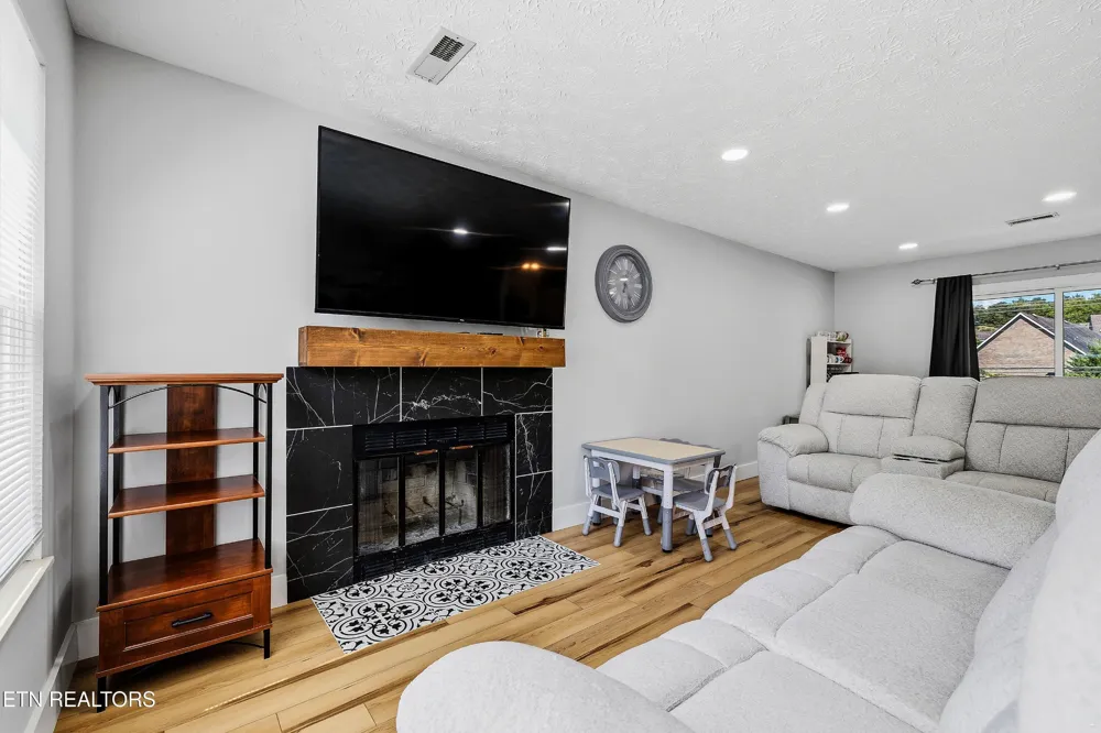 9217 Shady Mill Lane Knoxville, TN 37922