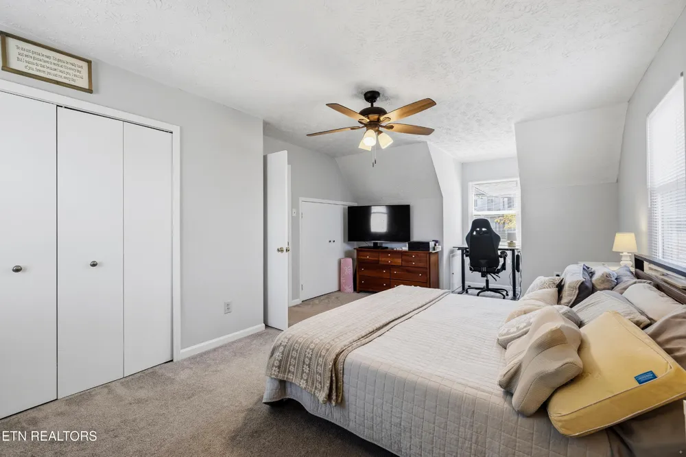 9217 Shady Mill Lane Knoxville, TN 37922