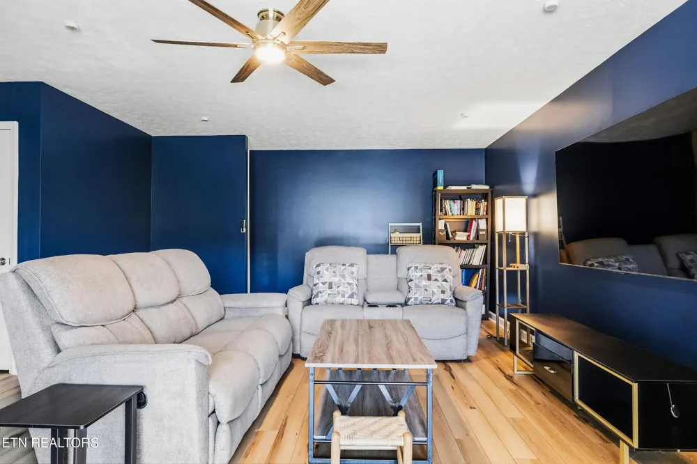 9217 Shady Mill Lane Knoxville, TN 37922