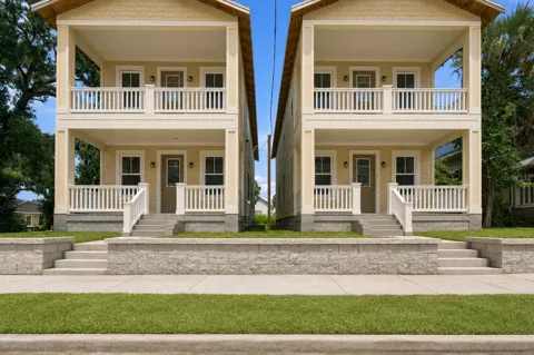 942 E 11TH AVENUE #1
