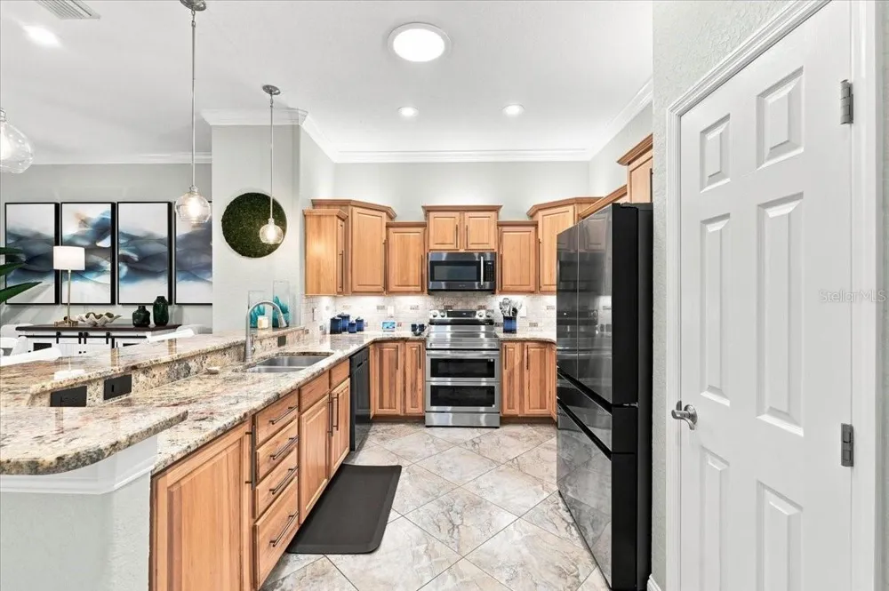 194 LAYNEWADE ROAD Polk City, FL 33868