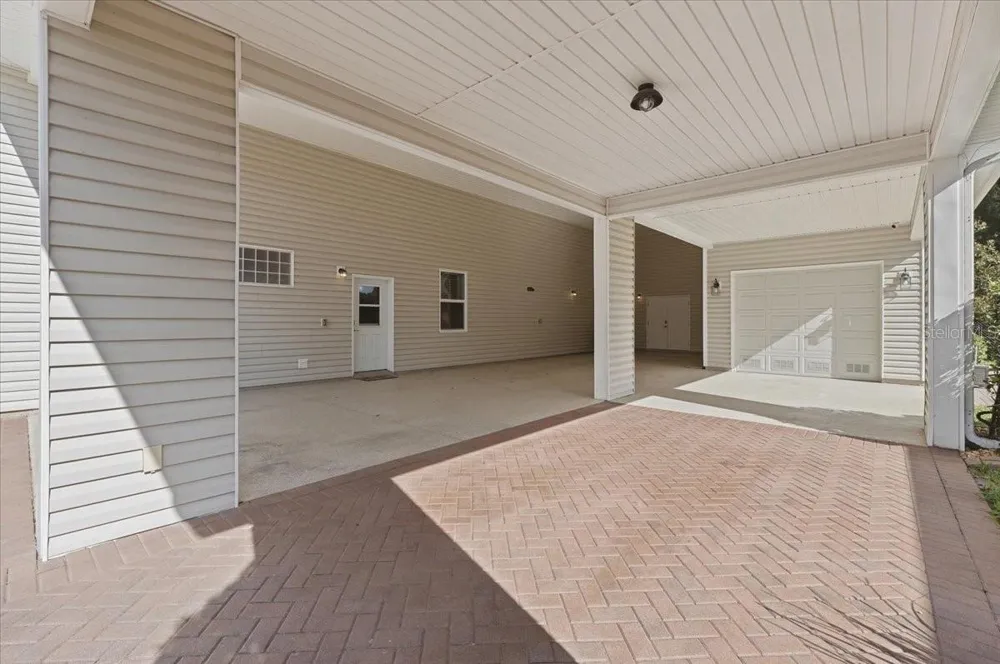 194 LAYNEWADE ROAD Polk City, FL 33868