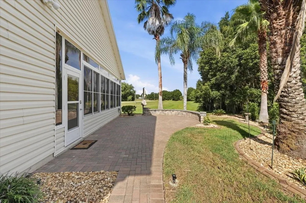 194 LAYNEWADE ROAD Polk City, FL 33868