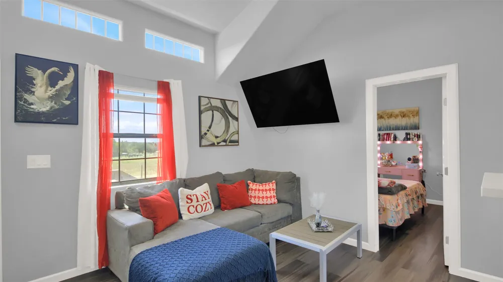 599 Rocky Lane Luling, TX 78648