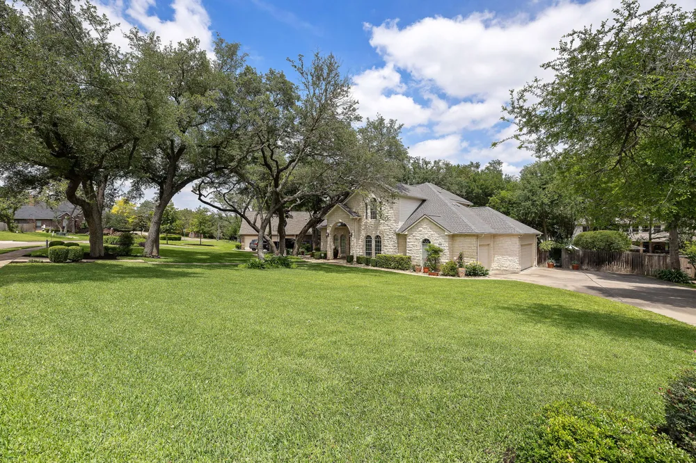 2929 Cedar Crest Circle Round Rock, TX 78665