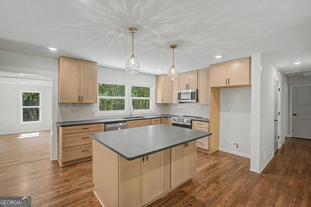 3986 Bearden LN Douglasville, GA 30135