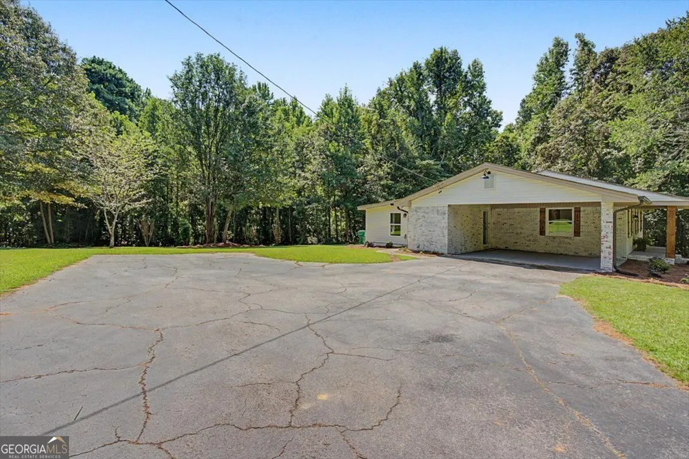 3986 Bearden LN Douglasville, GA 30135