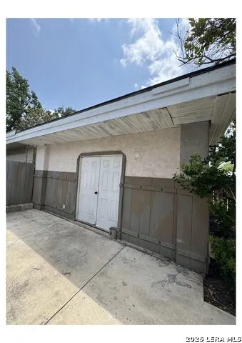 9611 SIMPLICITY DR San Antonio, TX 78245
