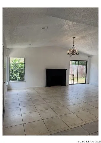 9611 SIMPLICITY DR San Antonio, TX 78245