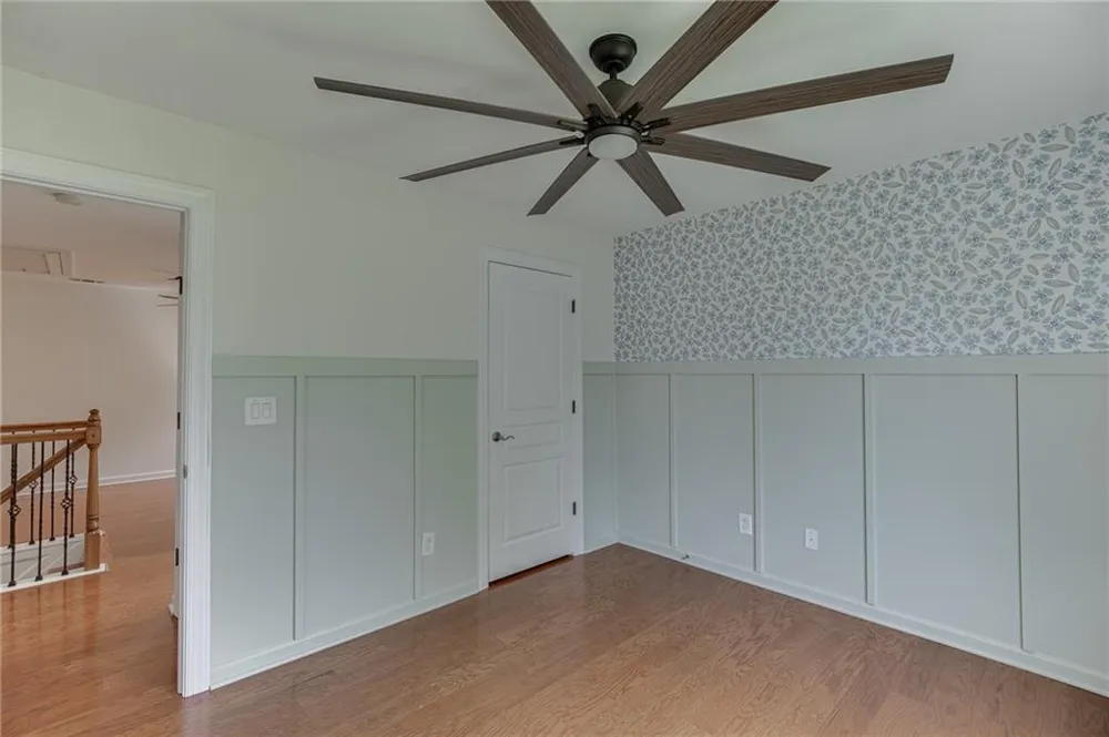 7823 Keepsake Lane Flowery Branch, GA 30542