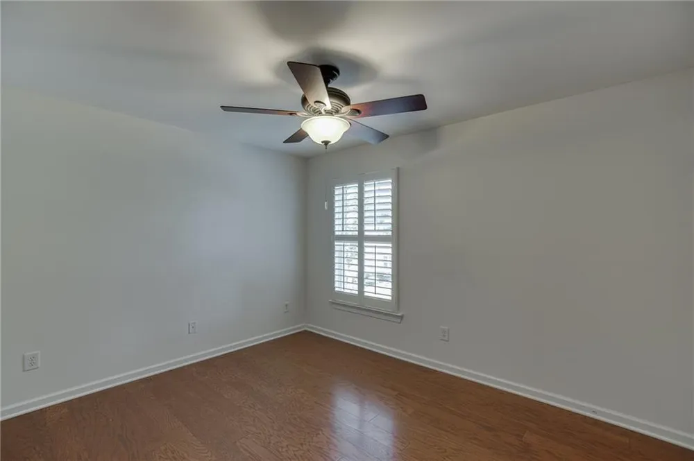 7823 Keepsake Lane Flowery Branch, GA 30542