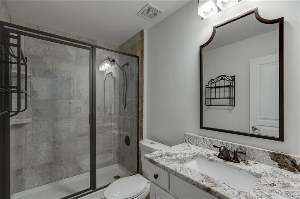 7823 Keepsake Lane Flowery Branch, GA 30542