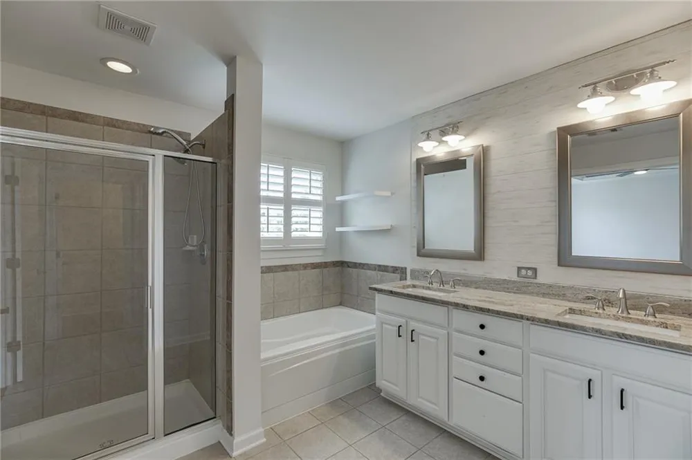 7823 Keepsake Lane Flowery Branch, GA 30542
