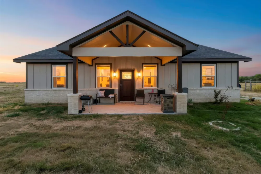 770 Section House Road Ennis, TX 75119