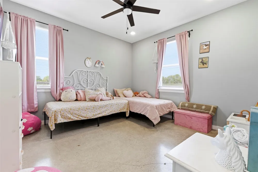 770 Section House Road Ennis, TX 75119