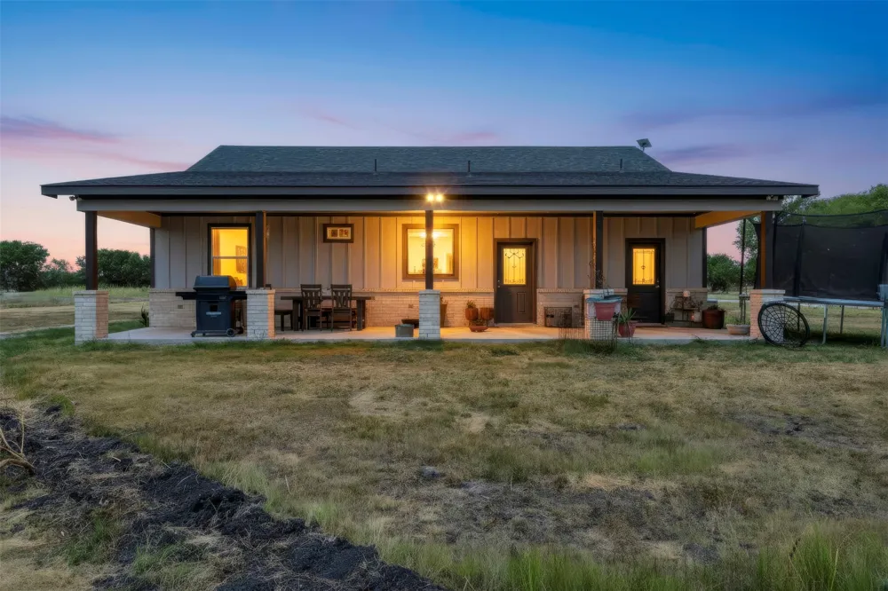 770 Section House Road Ennis, TX 75119