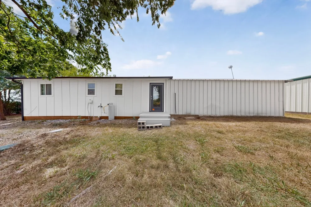 6138 W Interstate 30 Royse City, TX 75189