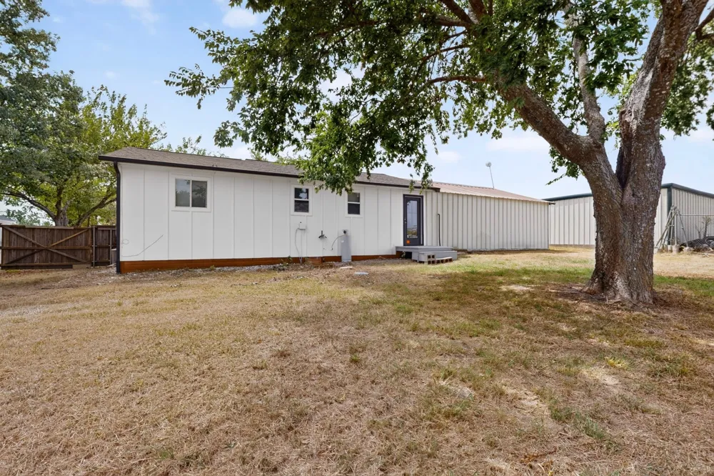 6138 W Interstate 30 Royse City, TX 75189