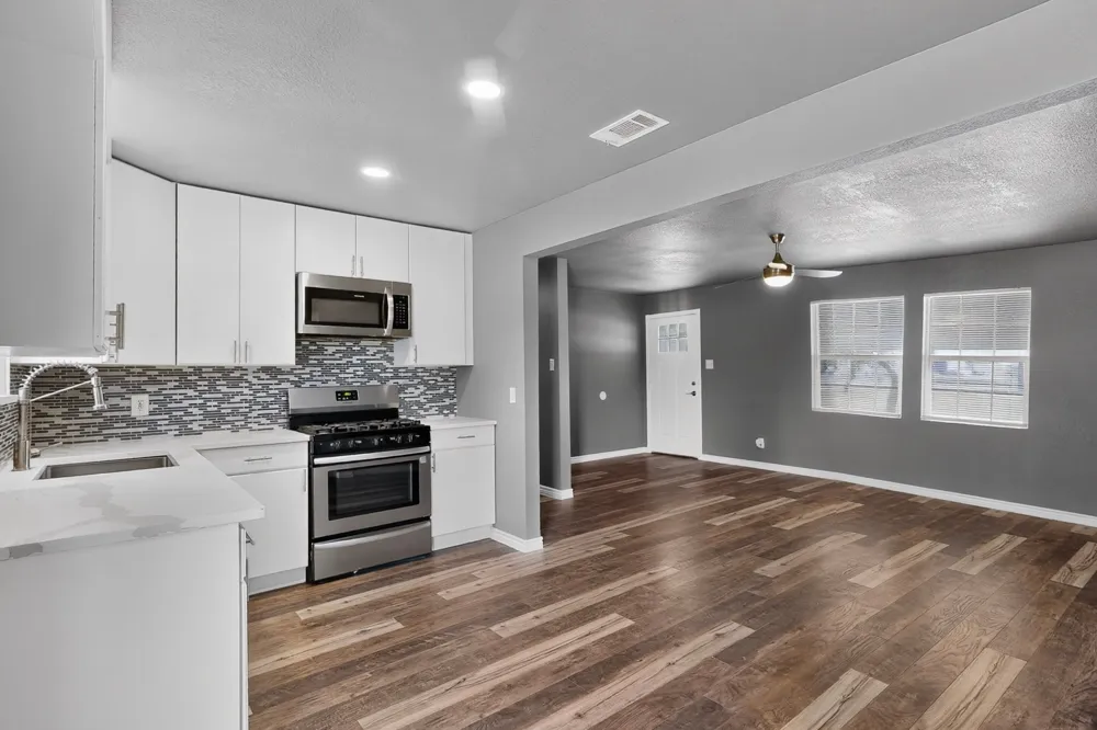 6138 W Interstate 30 Royse City, TX 75189