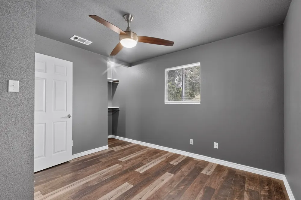 6138 W Interstate 30 Royse City, TX 75189