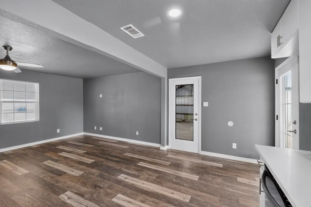 6138 W Interstate 30 Royse City, TX 75189