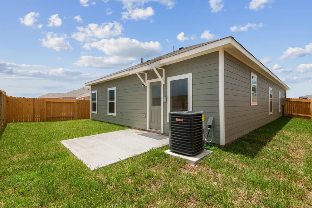 16471 Honeysuckle Hill Drive Conroe, TX 77303