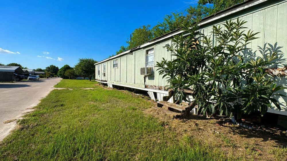 1509 Old River R2 Road Bay City, TX 77414