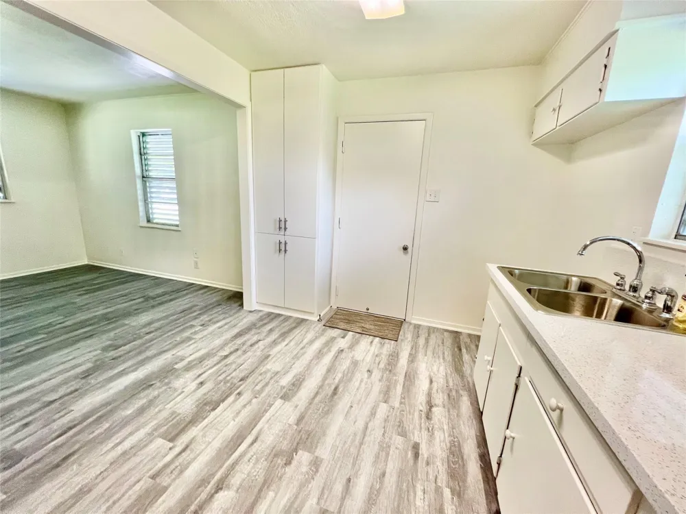 11815 15th Street Santa Fe, TX 77510