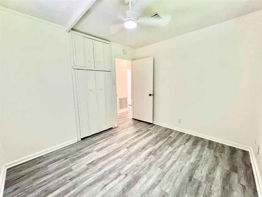 11815 15th Street Santa Fe, TX 77510