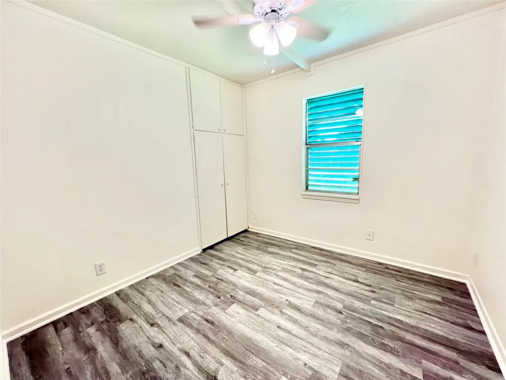 11815 15th Street Santa Fe, TX 77510