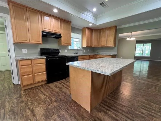 1030 Pine Timbers Drive Sour Lake, TX 77659