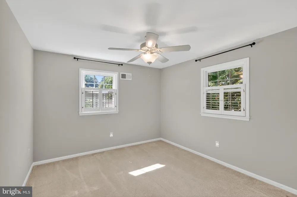 6710 SYDENSTRICKER ROAD Springfield, VA 22152
