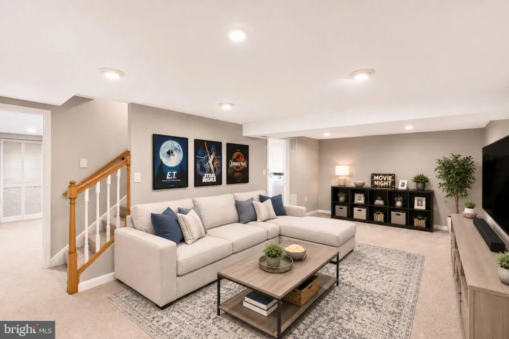 6710 SYDENSTRICKER ROAD Springfield, VA 22152