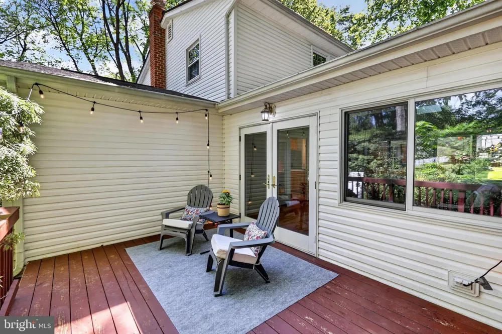6710 SYDENSTRICKER ROAD Springfield, VA 22152