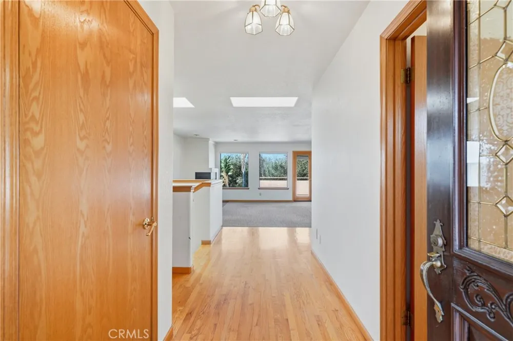 887 5th Grover Beach, CA 93433