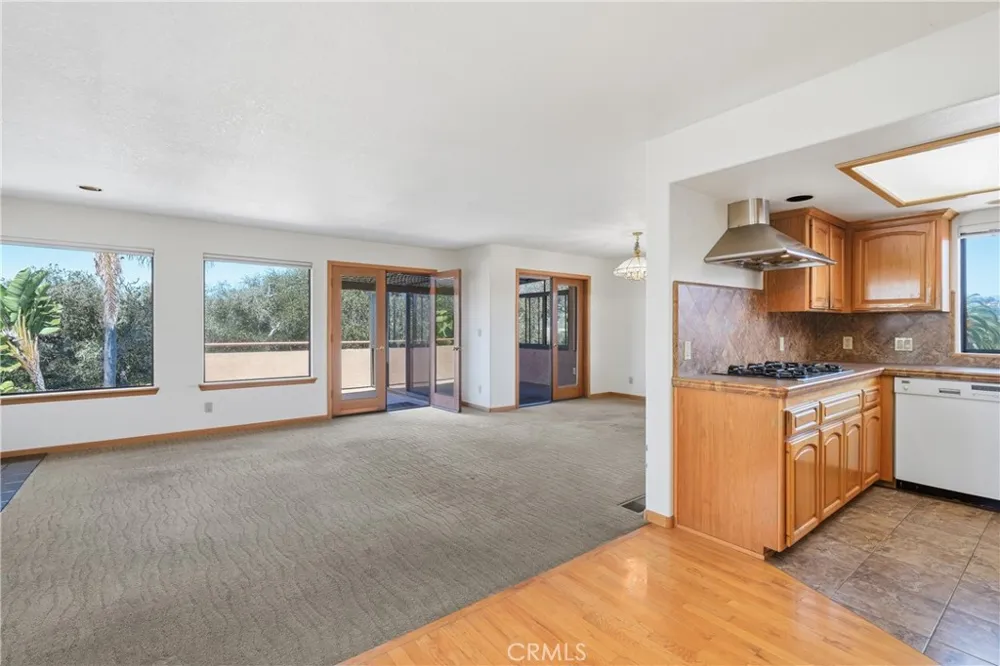 887 5th Grover Beach, CA 93433