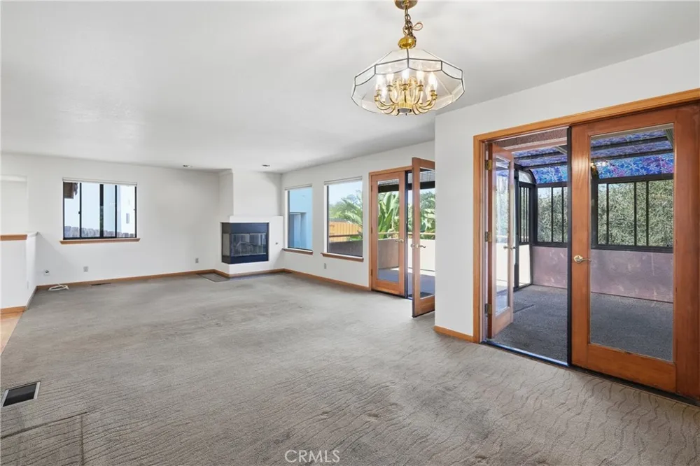 887 5th Grover Beach, CA 93433