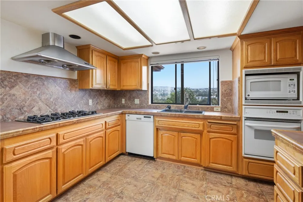 887 5th Grover Beach, CA 93433