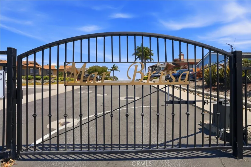 887 5th Grover Beach, CA 93433