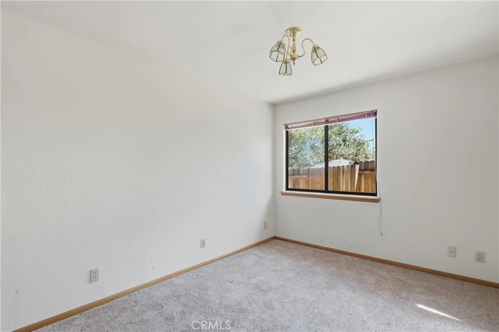 887 5th Grover Beach, CA 93433